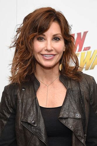 gina gershon wiki
